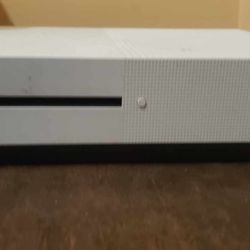 Xbox One S Bundle