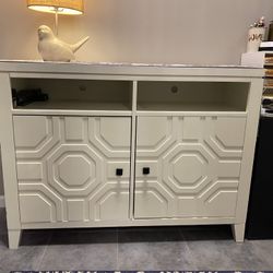 Solid Wood TV stand/Buffet