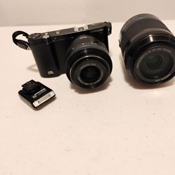 Samsung 3300  digital camera with 2 lens