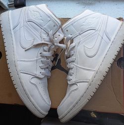 Air Jordan 1 Mid