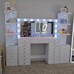 Vanity sets * Ask For Price*