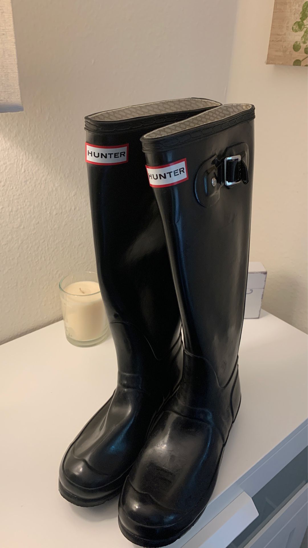 Hunter rain boots size 6/7