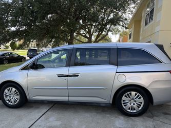 Used 2015 Honda Odyssey LX Minivan 4D