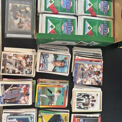 Vintage Baseball Card Collection 