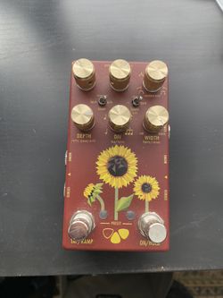 Flower Pedals - Sunflower Harmonic Stereo Tremolo Pedal