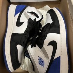 Jordan 1 mid 6.5y