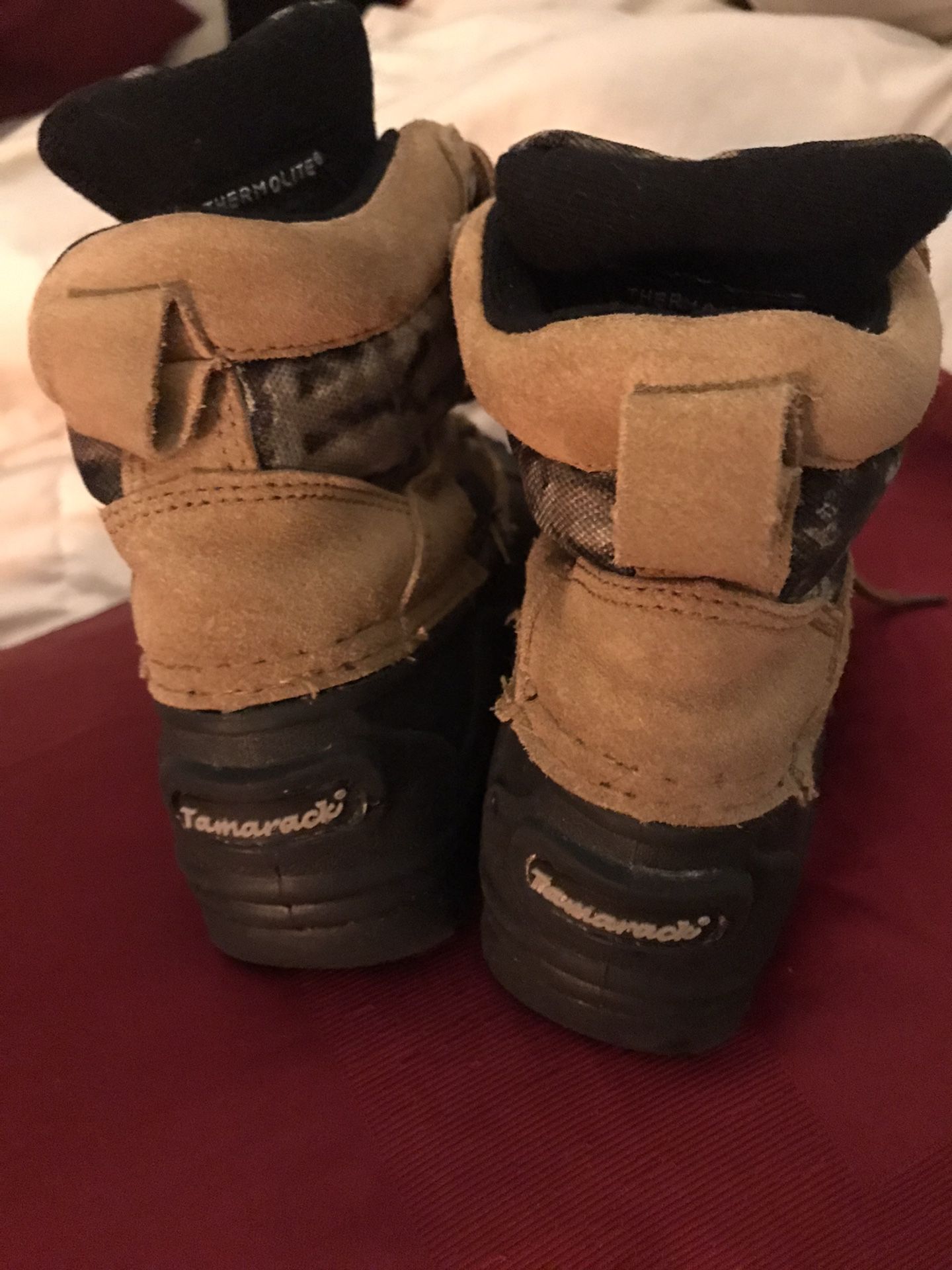 Snow boots size 10 small kids