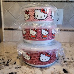 Hello Kitty Bowls Set