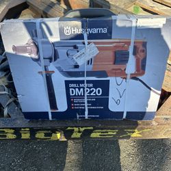 New Husqvarna Drill Motor DM 220