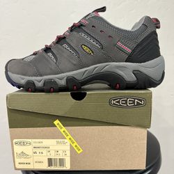 Keen Women’s hiking Shoes (Size 7.5 Wide)