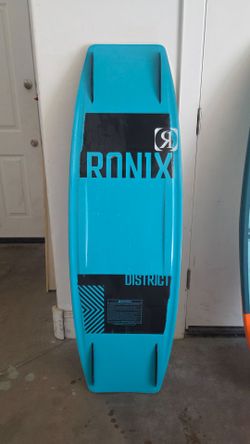 2025 Ronix District Wakeboard