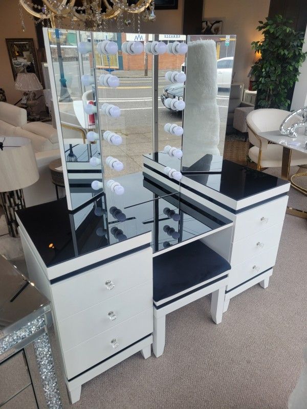 White Vanity, Mirror LED Light and Stool
