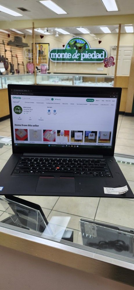 LAPTOP LENOVO
