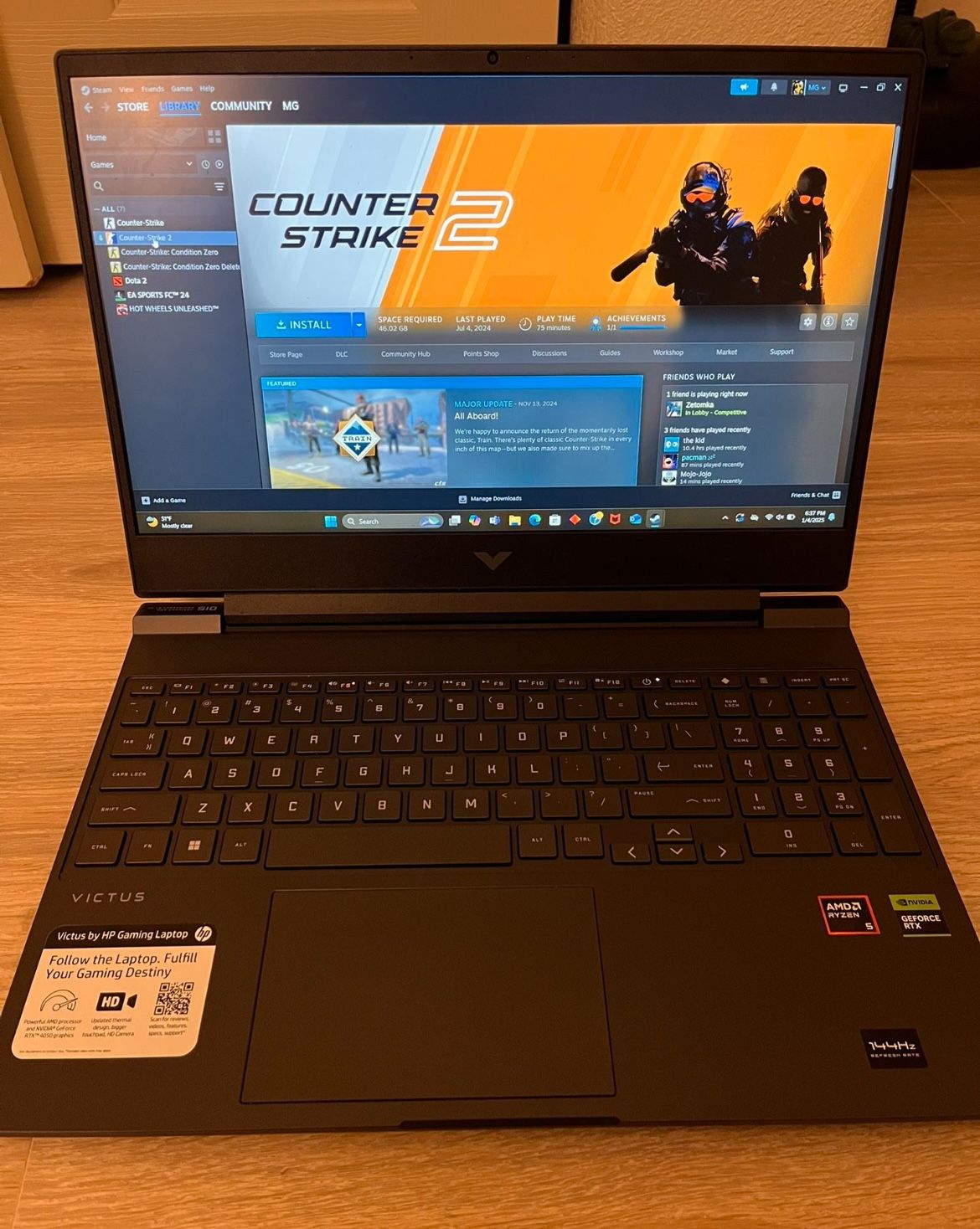 HP Gaming Laptop AMD Ryzen 5 RTX4050
