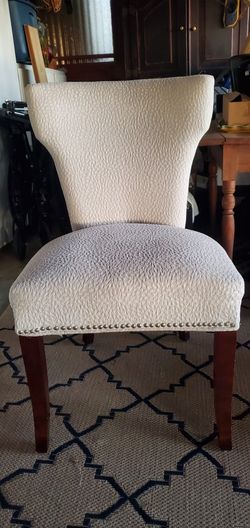 CHAIR UPHOLSTERED BEAUTIFUL