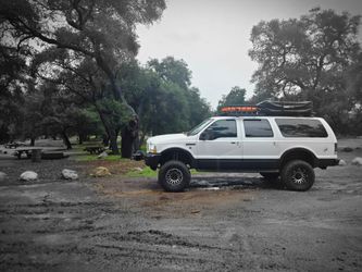 2003 Ford Excursion