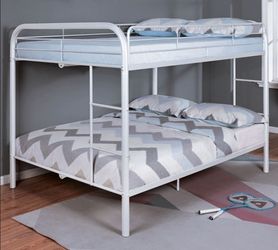 Brand New White Solid Metal Full over Full Bunk Bed