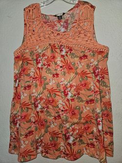 Coral orange sleeveless tank top w matching crop pants