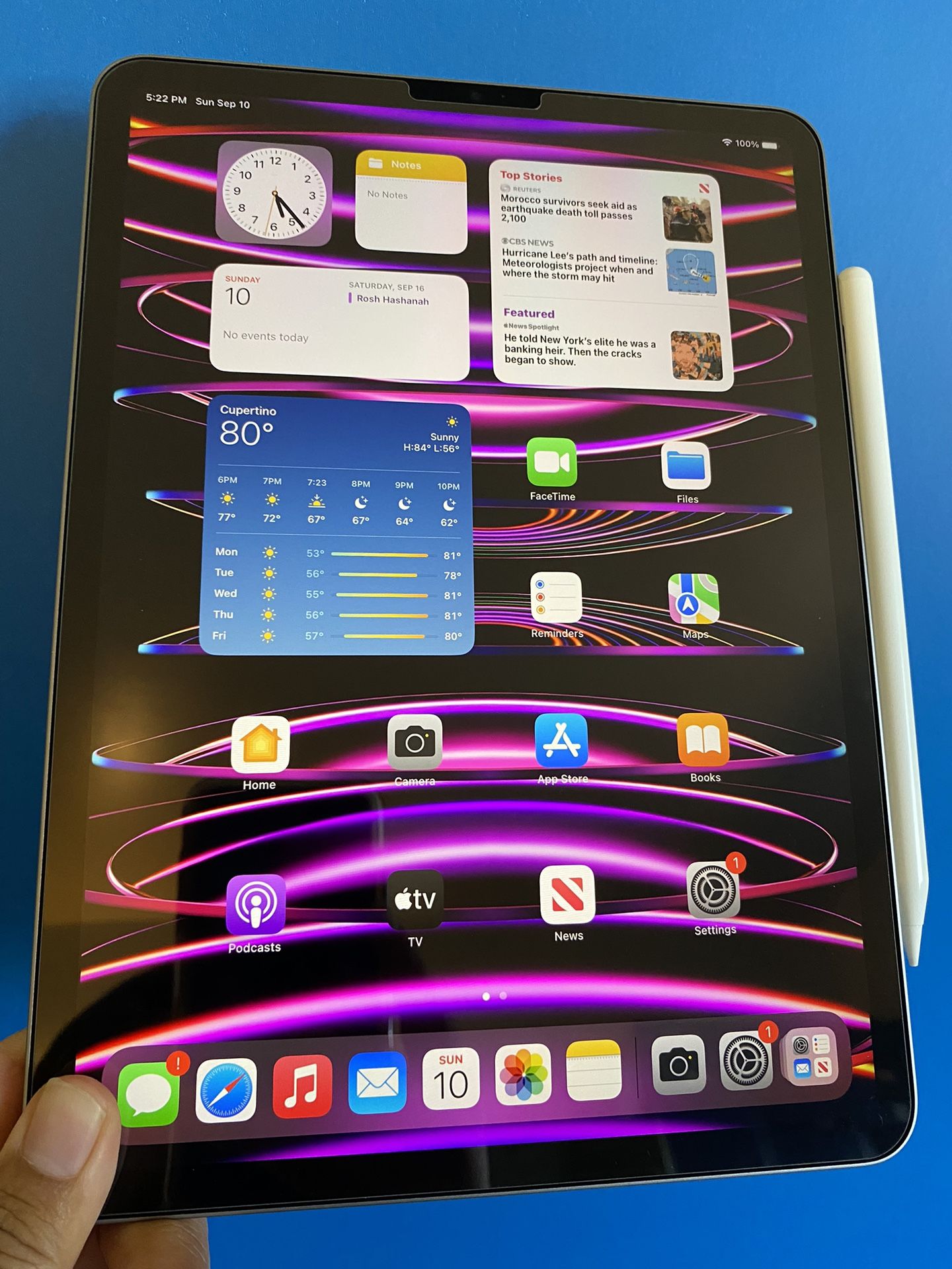 128GB Apple IPad Pro 11” 4th Generation (2022 Latest Model / M2 chip ) with  Keyboard, pen &