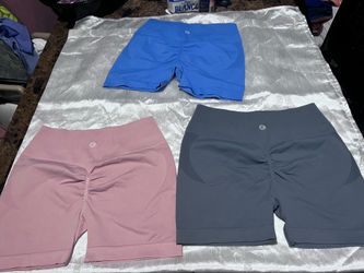 Xl shorts $5 cada uno