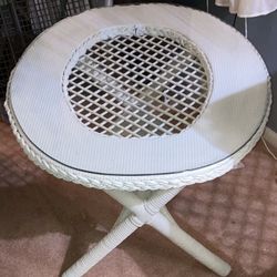 White Rattan 2 End Tables, Coffee Table, Console Table, Mirror & Magazine/ Book Holder 