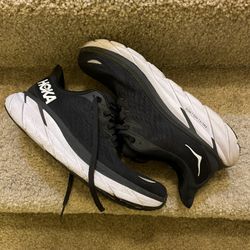 Women’s Hoka Clifton 8 (Used)