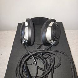 Sennheiser HD 800s Headphone