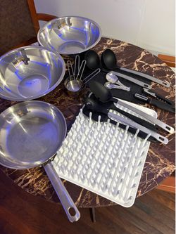 Kitchen cookware bundle and dish rack