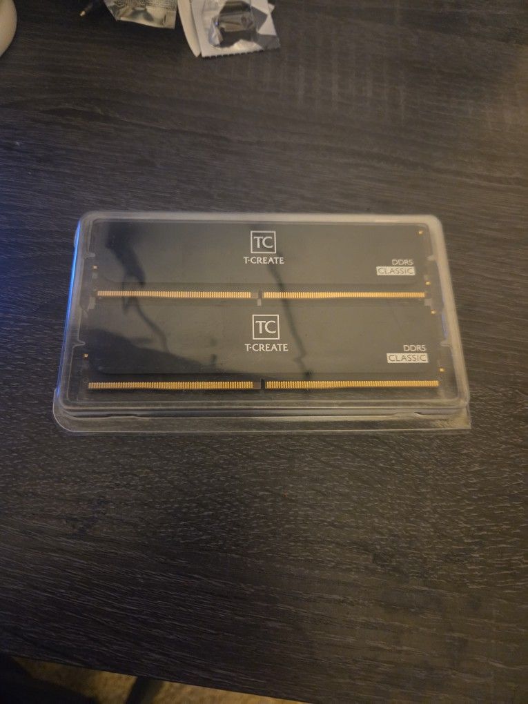 32Gb DDR5 Memory 