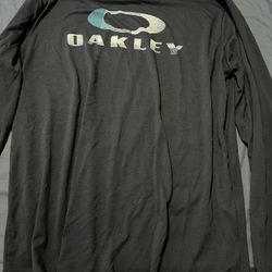 Nike And Oakley Long Sleeve XL Shirts