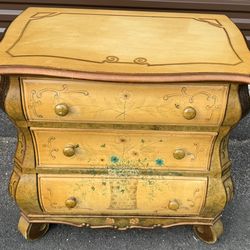 Vintage Hooker Bombay 3 Drawer Chest with Hand Painted Floral Design