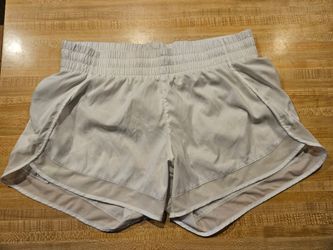 Athleta Mesh Racer Run Shorts - Medium