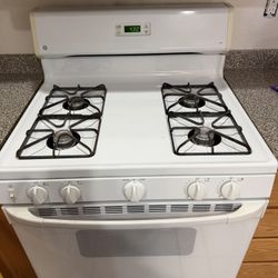 GE WHITE GAS STOVE 