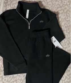 Alo Black 1/4 ZIPUP and Sweatpants Set Size S $150 **READ DESCRIPTION**