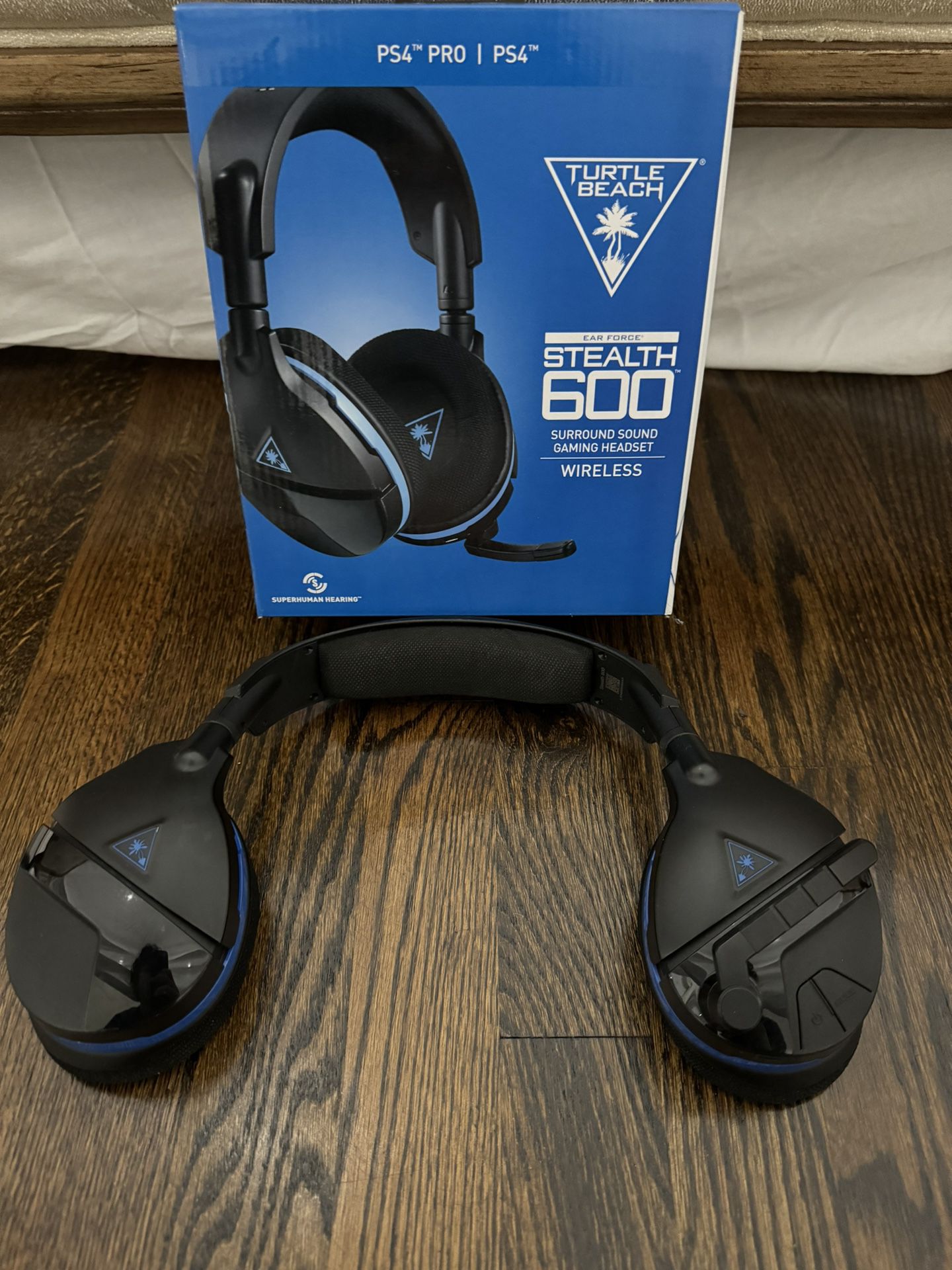 Headset for Playstation 4 (Turtle Beach Stealth 600)
