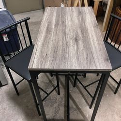 Like New Dinette Set