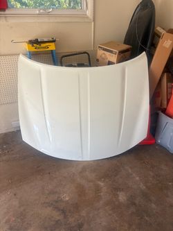 Car hood