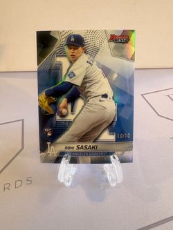 2025 Bowman's Best - Roki Sasaki #18 Black Refractor /10 🔥Bookend🔥 (RC)