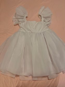Donna Dress, Short Wedding Dress, Mini Organza Wedding Dress size 8. Wedding bow w/ mini veil