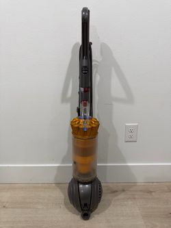 Dyson DC40 Ball Upright Vacuum – Fully Serviced & Tested