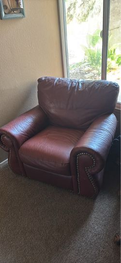 Leather recliner