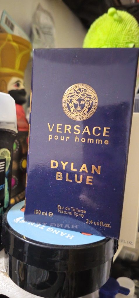 Versace Perfume