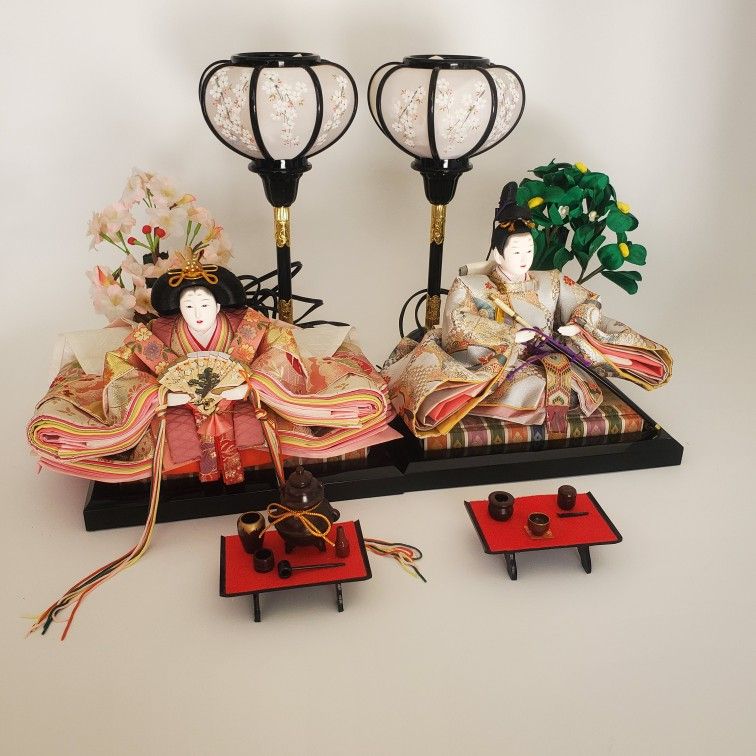 Antique Japanese Imperial Couple Dolls