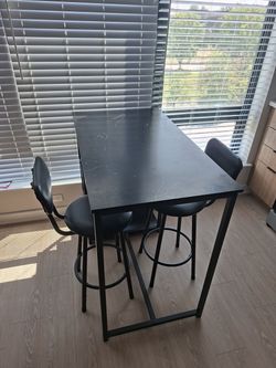 Kitchen Table with chairs