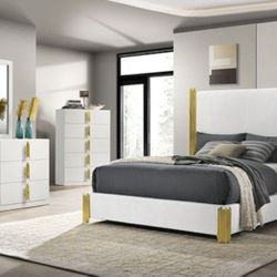 Brand New White & Gold 4pc Queen Bedroom Set (Available In Eastern King)