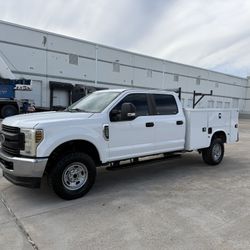 Ford F250 4x4 Utility Truck