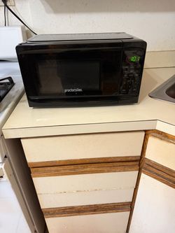 Very good condition Proctor microwave