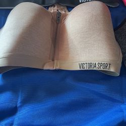 Cinco Victoria’s Secret Brasier Son Usados En Buenas condiciones
