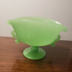 Vintage Fenton Jadeite  Oval Bowl 