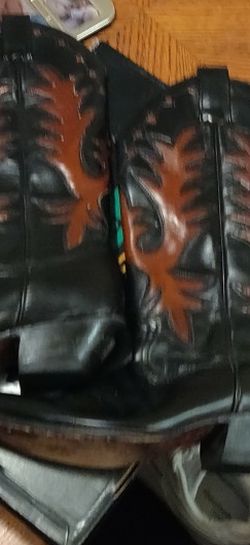 Women's Boots Size 6